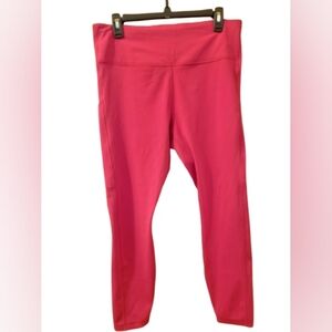 Athleta Ultimate Stash Pocket 7/8 Tight